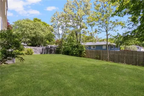 18 Altin Avenue South Kingstown RI 02881
