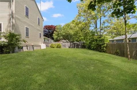 18 Altin Avenue South Kingstown RI 02881