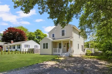 18 Altin Avenue South Kingstown RI 02881