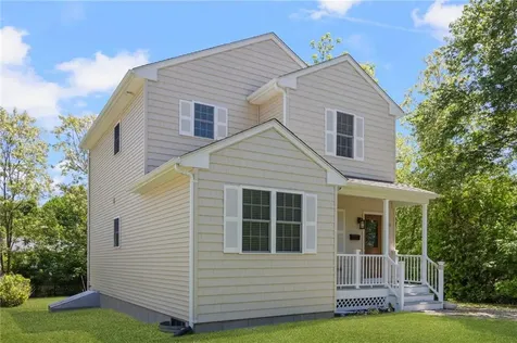 18 Altin Avenue South Kingstown RI 02881