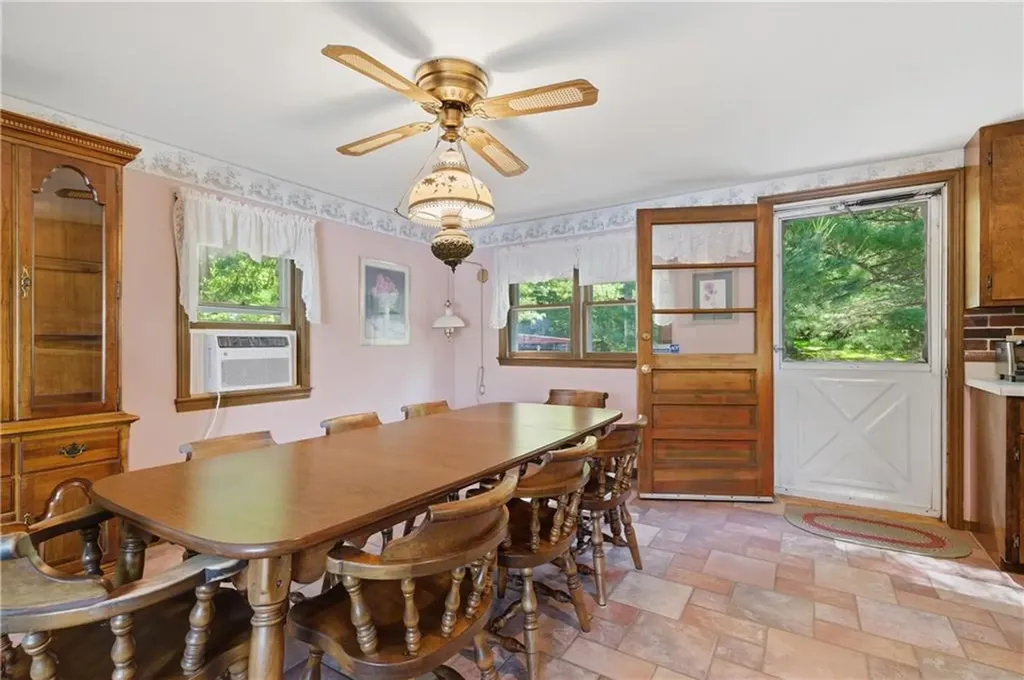 585 Reservoir Road Burrillville RI 02859