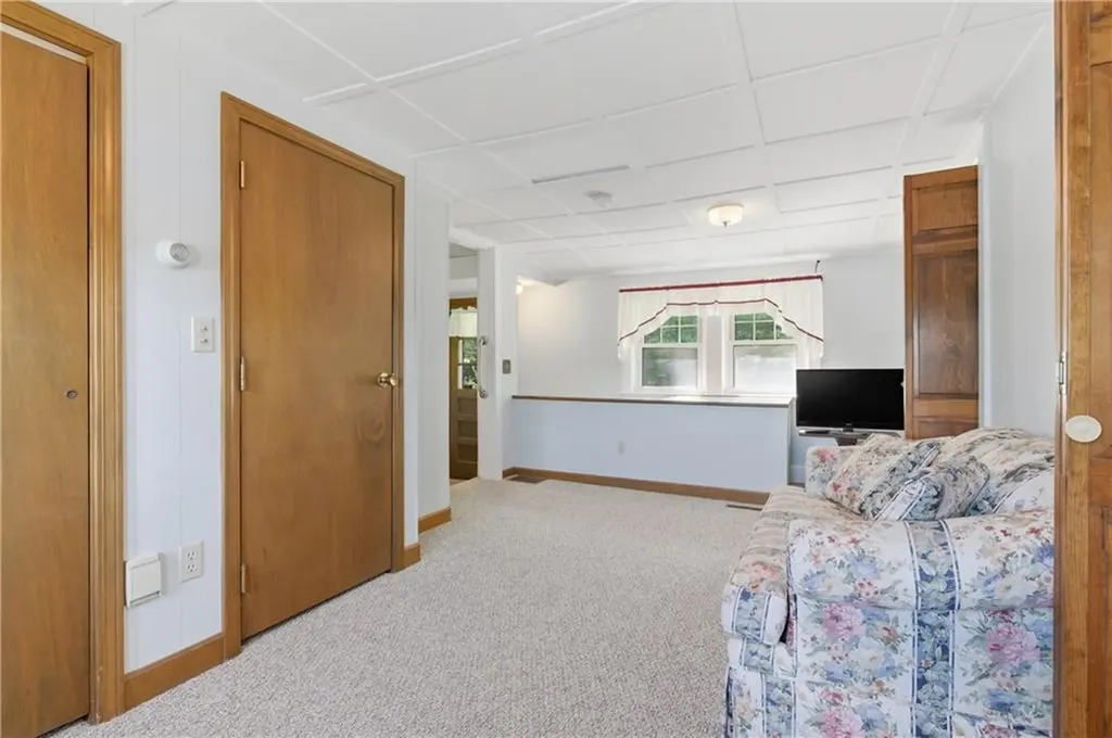 585 Reservoir Road Burrillville RI 02859