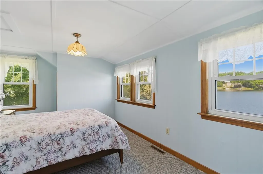 585 Reservoir Road Burrillville RI 02859