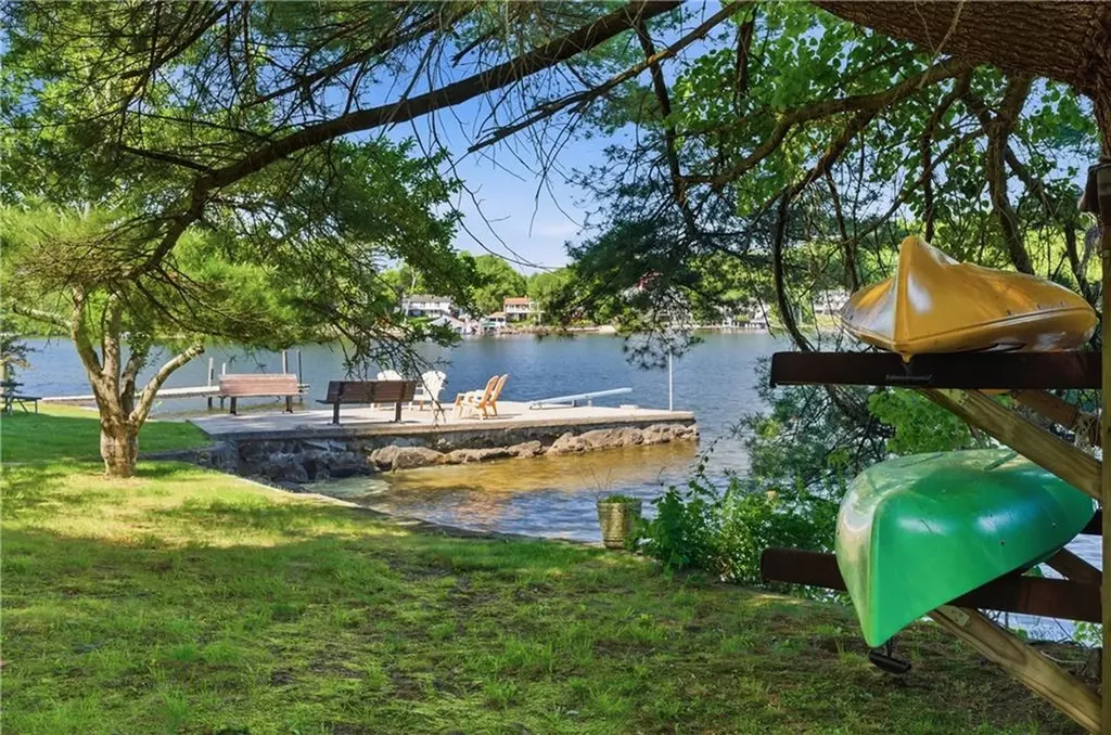 585 Reservoir Road Burrillville RI 02859