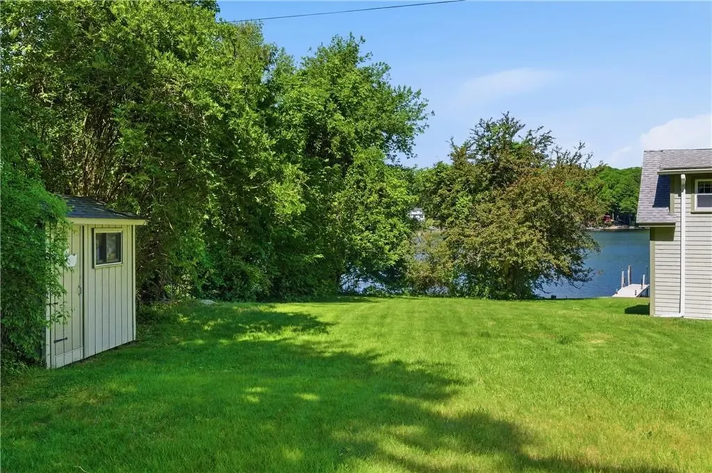 585 Reservoir Road Burrillville RI 02859
