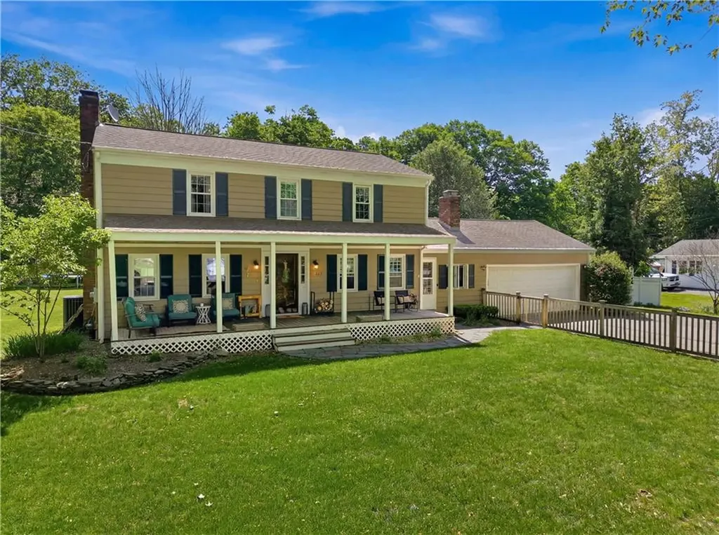 652 Old Post Road North Attleboro MA 02760