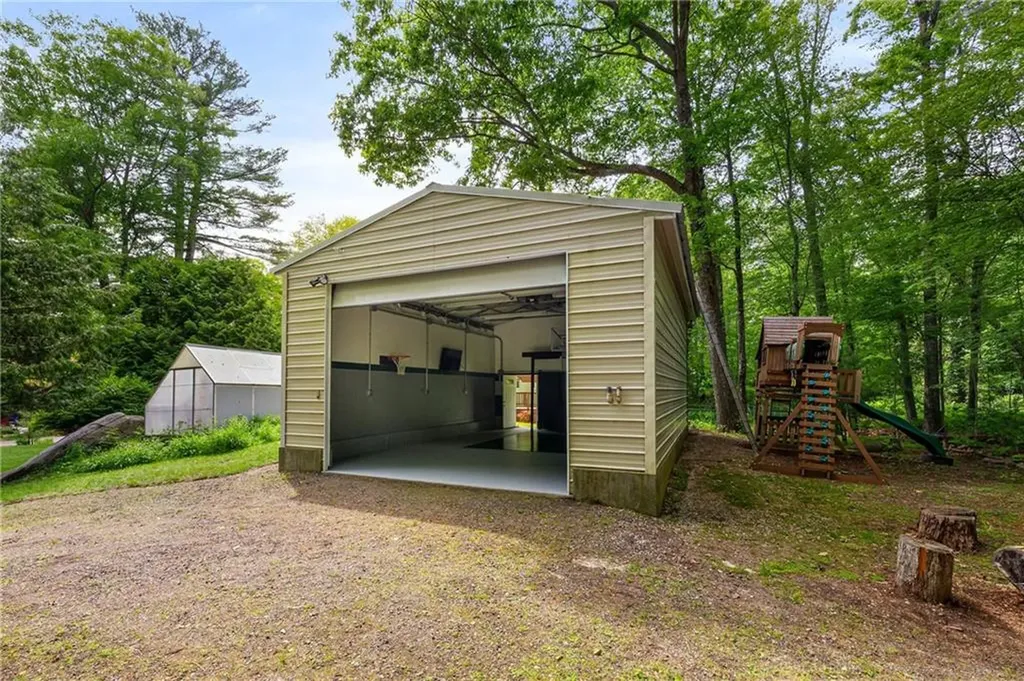 210 Keach Pond Drive Glocester RI 02814