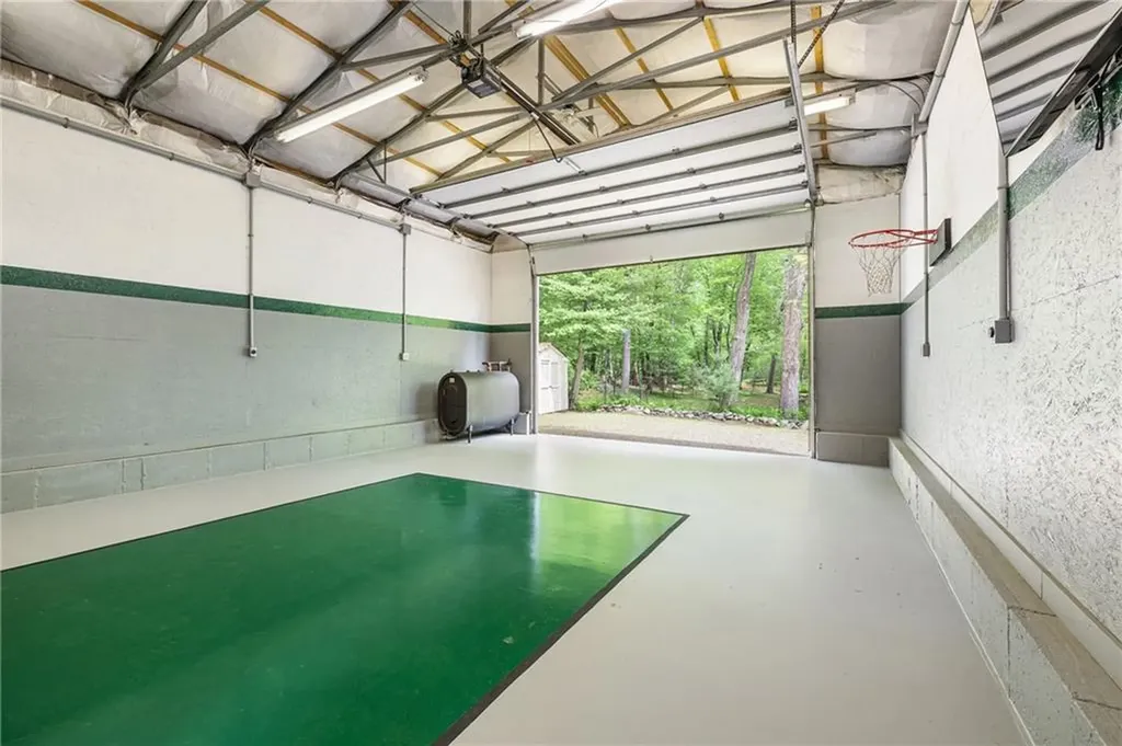 210 Keach Pond Drive Glocester RI 02814
