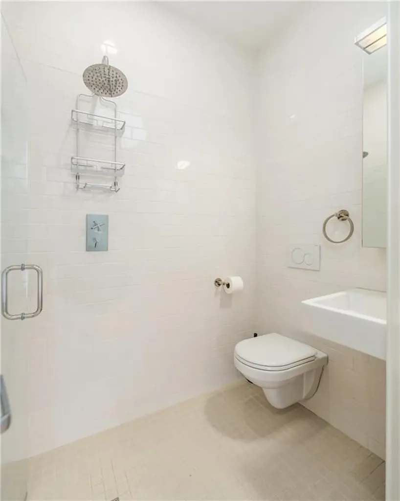 96 Bowen Street Providence RI 02906