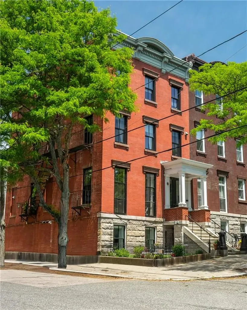 96 Bowen Street Providence RI 02906