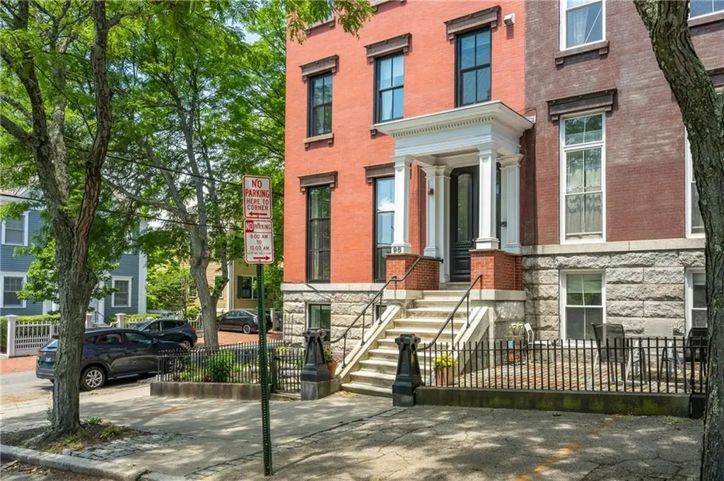 96 Bowen Street Providence RI 02906
