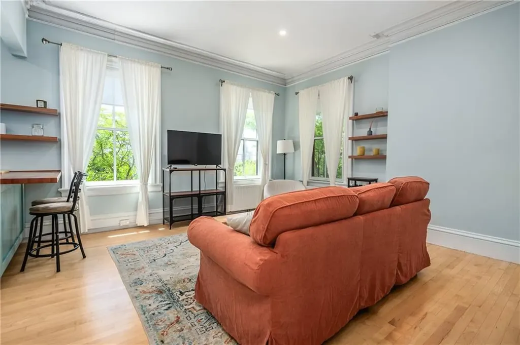 96 Bowen Street Providence RI 02906
