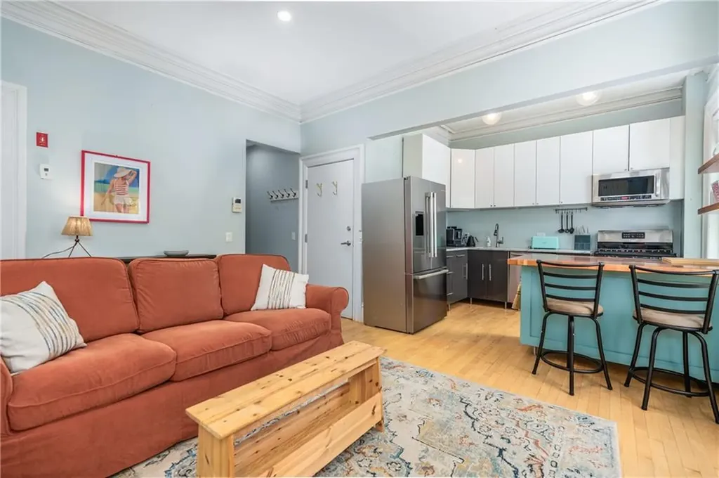 96 Bowen Street Providence RI 02906