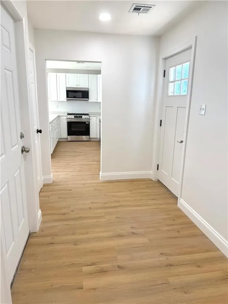 95 Farm Street Providence RI 02908