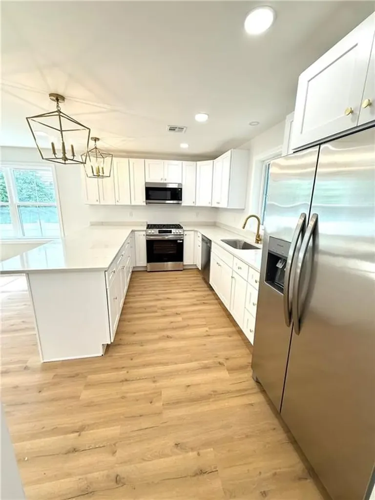 95 Farm Street Providence RI 02908