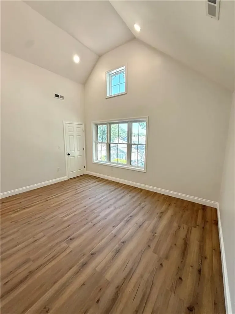 95 Farm Street Providence RI 02908
