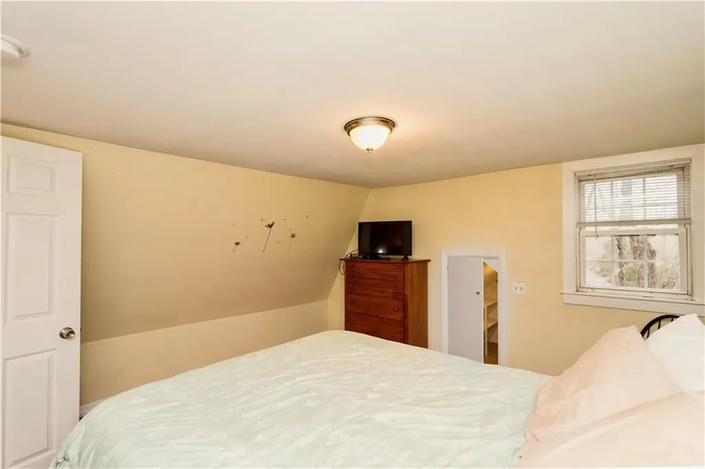 182 Hines Road Cumberland RI 02864