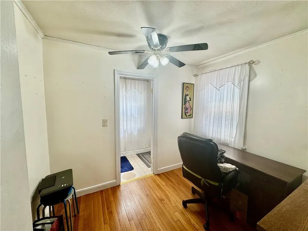 215 Roosevelt Street Providence RI 02909