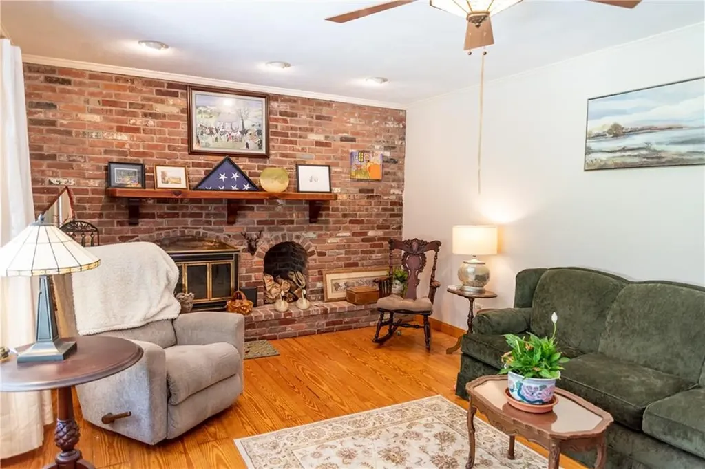 282 Arcadia Road Richmond RI 02832