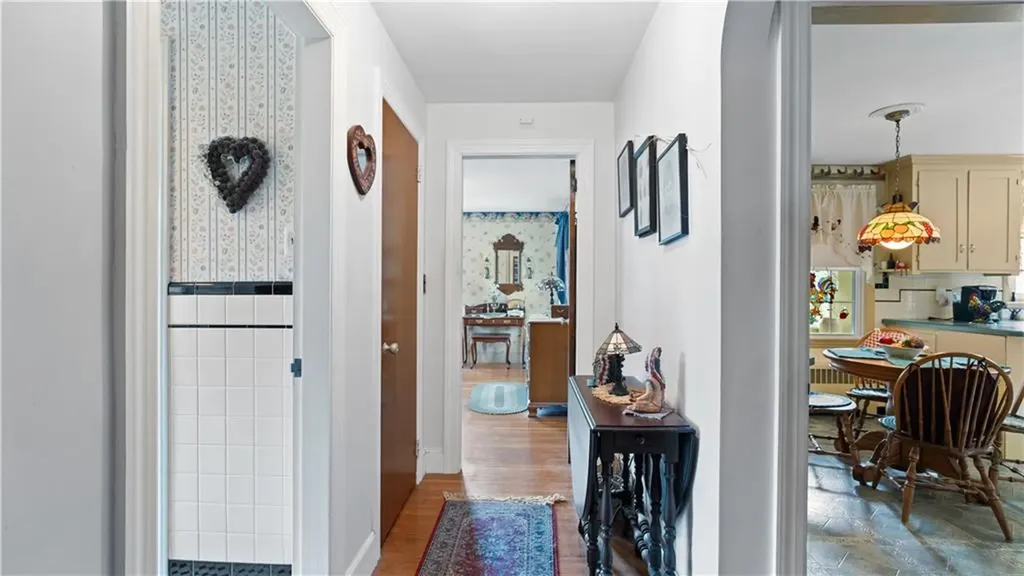 14 Barnes Street Smithfield RI 02828