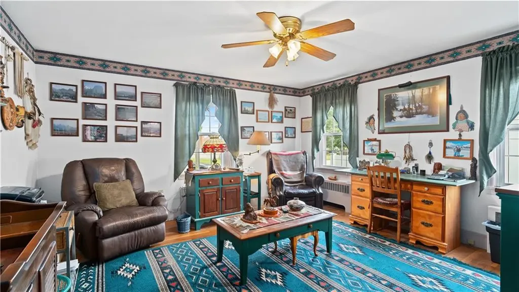 14 Barnes Street Smithfield RI 02828