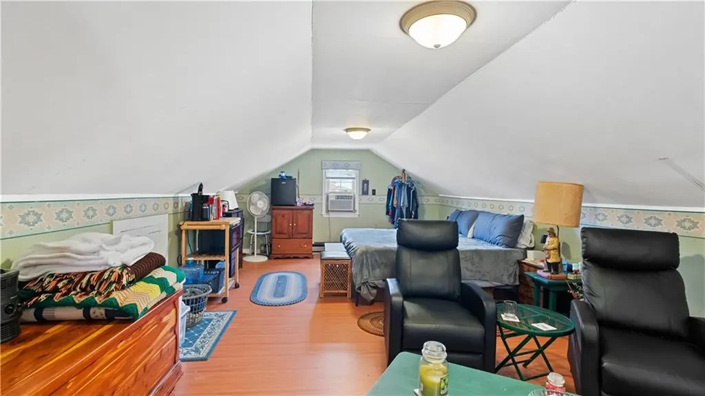 14 Barnes Street Smithfield RI 02828