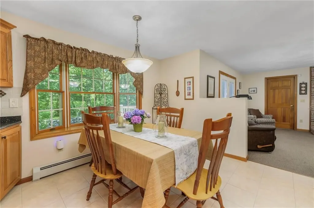 15 Secluded Drive Narragansett RI 02882
