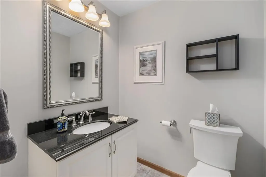 15 Secluded Drive Narragansett RI 02882