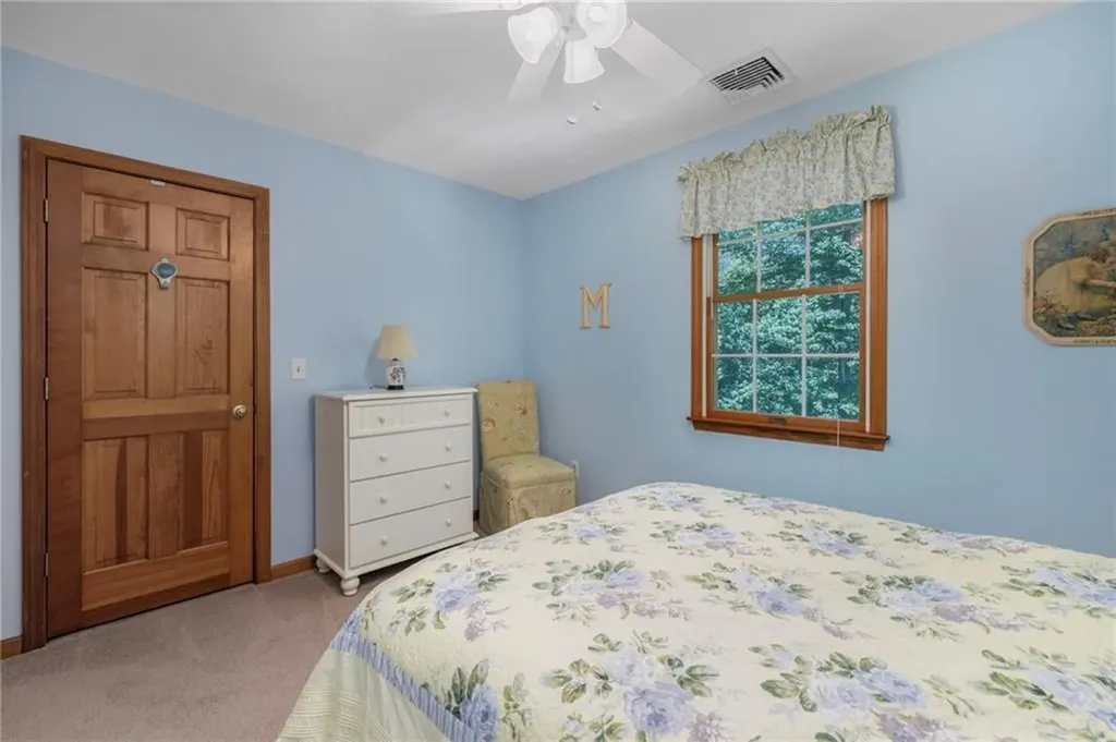 15 Secluded Drive Narragansett RI 02882