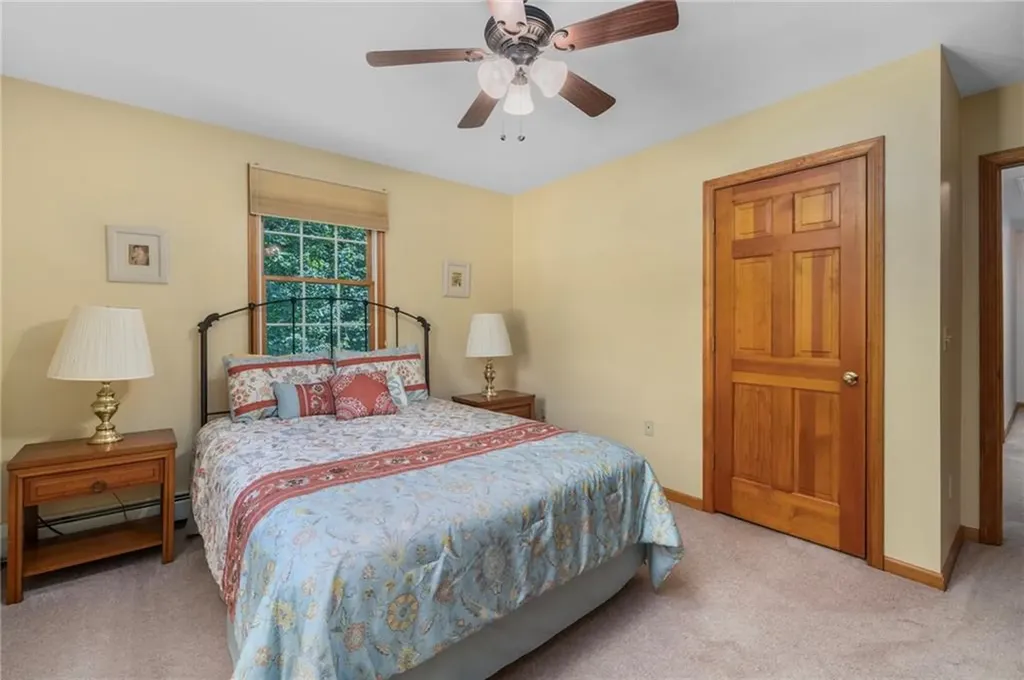 15 Secluded Drive Narragansett RI 02882