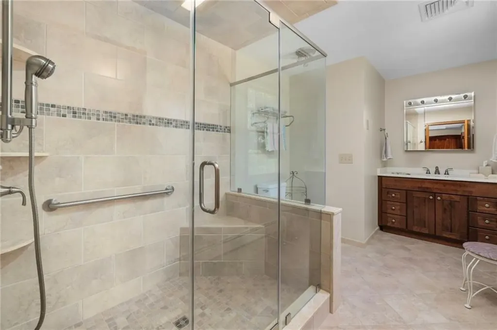 15 Secluded Drive Narragansett RI 02882