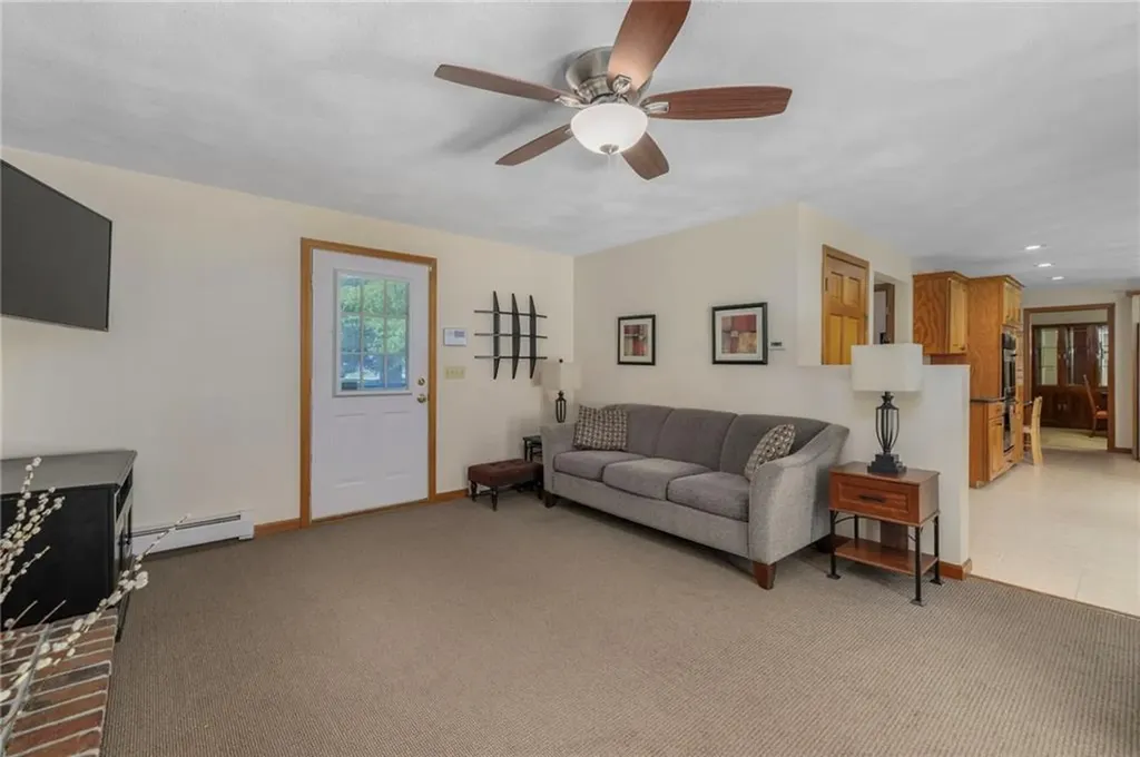 15 Secluded Drive Narragansett RI 02882