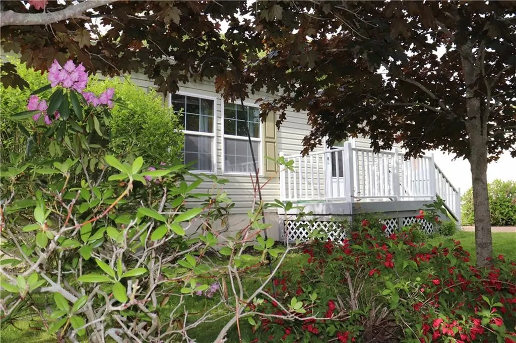 48 Songbird Lane Tiverton RI 02878