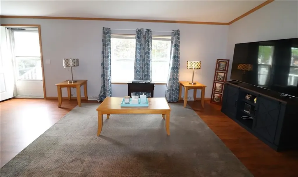 48 Songbird Lane Tiverton RI 02878