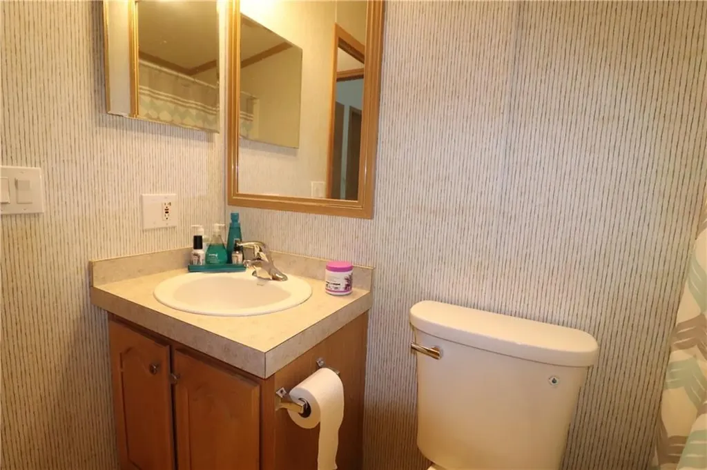48 Songbird Lane Tiverton RI 02878