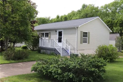 48 Songbird Lane Tiverton RI 02878