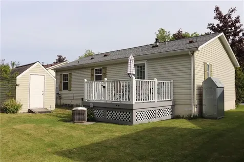 48 Songbird Lane Tiverton RI 02878