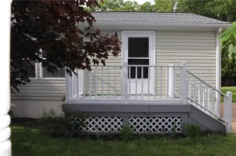 48 Songbird Lane Tiverton RI 02878