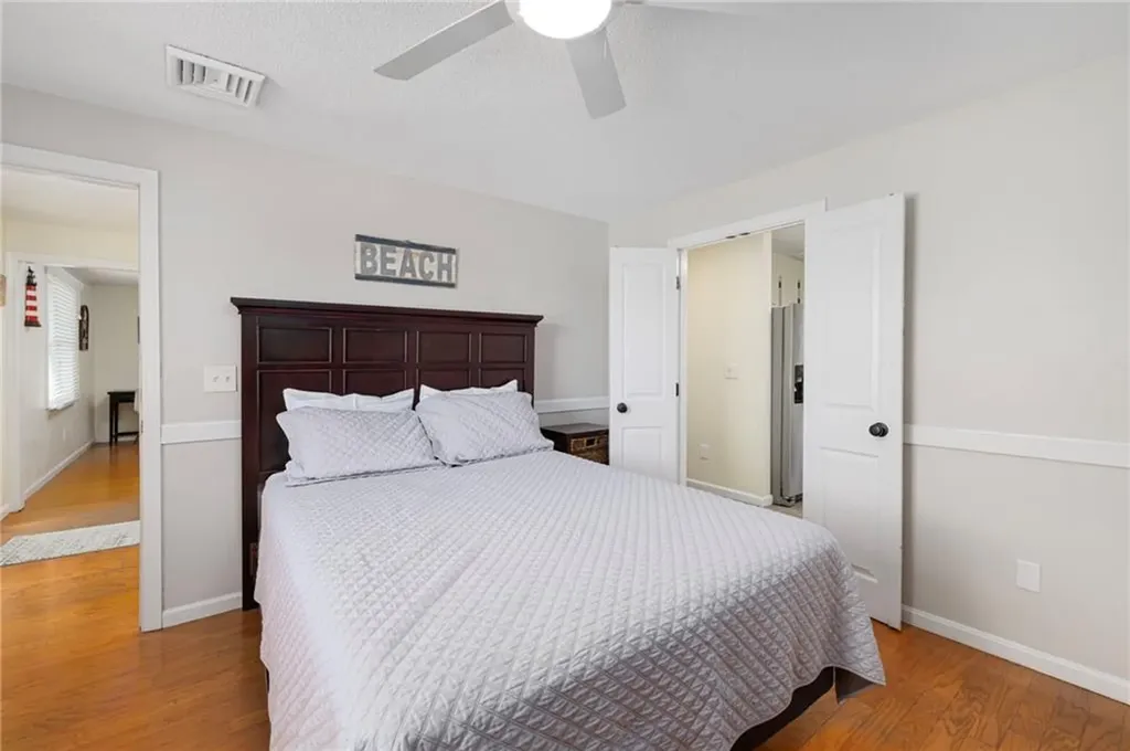 37 Newport Lane Narragansett RI 02882