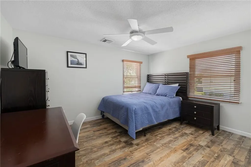 37 Newport Lane Narragansett RI 02882