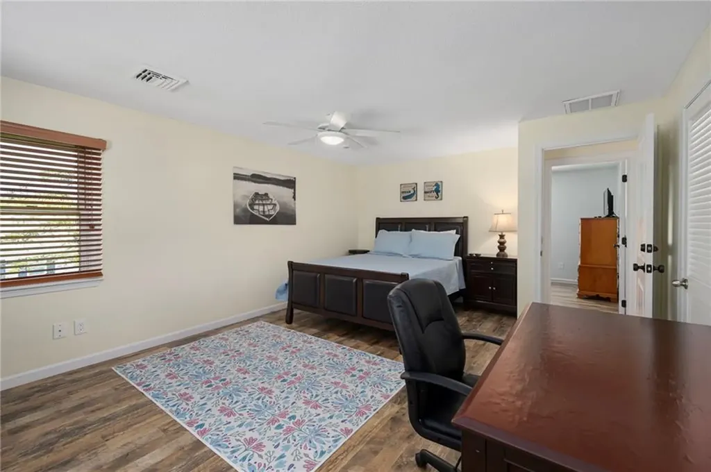 37 Newport Lane Narragansett RI 02882