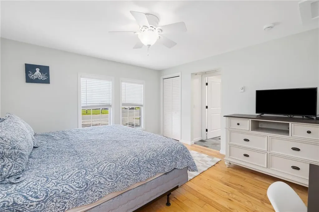 37 Newport Lane Narragansett RI 02882