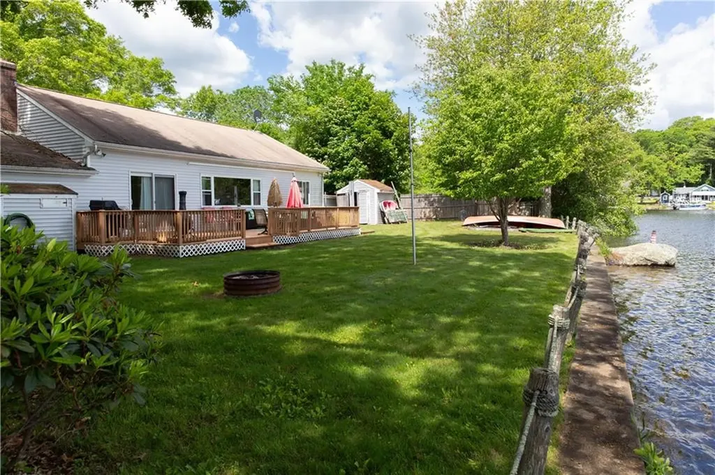 6 Birch Drive Exeter RI 02822