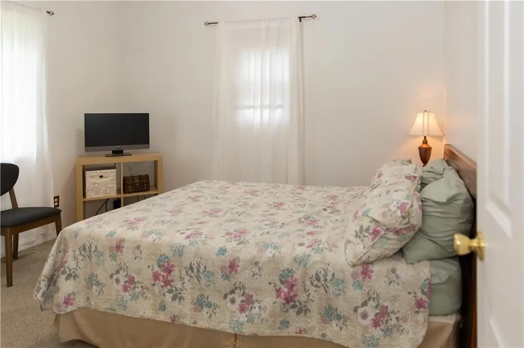 6 Birch Drive Exeter RI 02822
