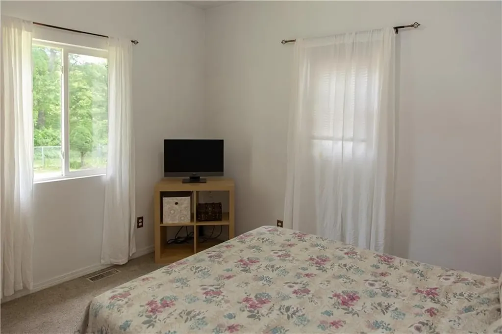 6 Birch Drive Exeter RI 02822