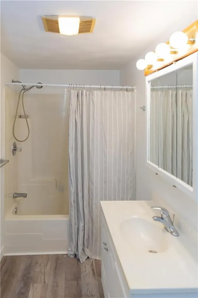 6 Birch Drive Exeter RI 02822