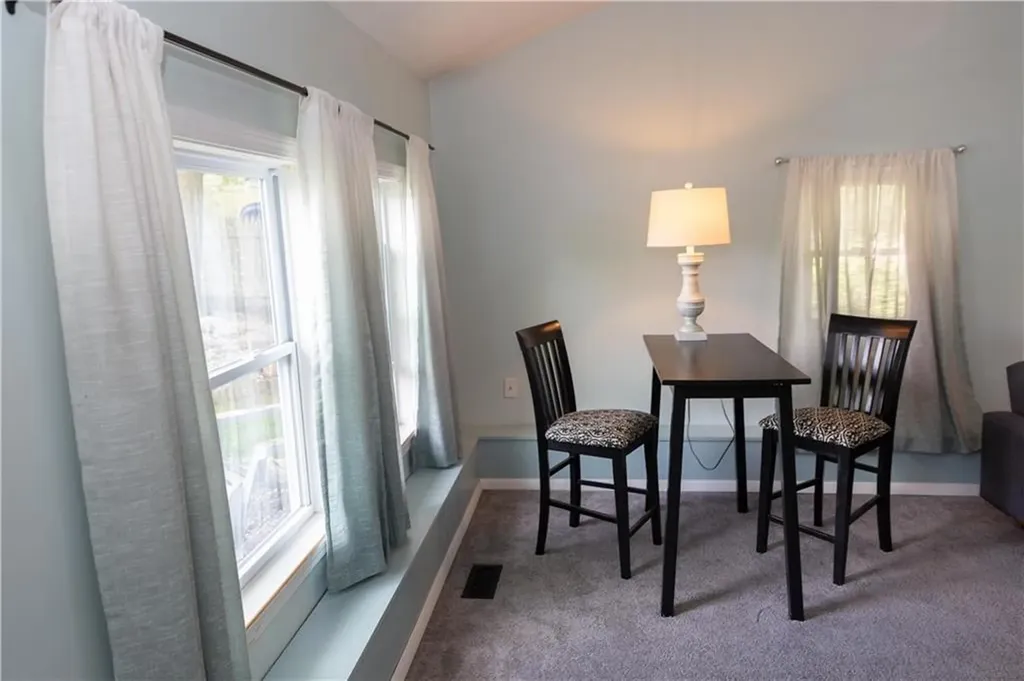 6 Birch Drive Exeter RI 02822