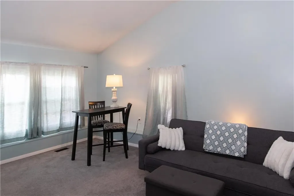 6 Birch Drive Exeter RI 02822