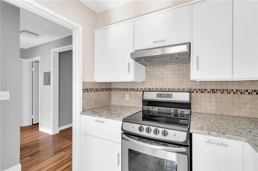 160 Waterman Street Providence RI 02906