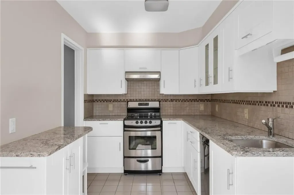 160 Waterman Street Providence RI 02906